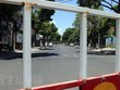 Tuyến đường Quang Trung được ngăn rào chắn phong tỏa để phục vụ công tác phòng, chống dịch COVID-19 tại Đà Nẵng. (Ảnh: Trần Lê Lâm/TTXVN).