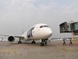Máy bay 787-9 Dreamliner của Boeing tại sân bay Warsaw, Ba Lan, ngày 29/3. (Ảnh: PAP/ TTXVN).