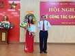 Ông Nguyễn Thanh Bình, Phó Trưởng Ban Thường trực Ban Tổ chức Trung ương trao Quyết định của Bộ Kl991.com tải ứng dụng chuẩn y bà Bùi Thị Quỳnh Vân giữ chức Bí thư Tỉnh ủy Quảng Ngãi. nhiệm kỳ 2015-2020. Ảnh PTQ.