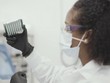Các quốc gia Châu Âu đang chạy đua đặt mua vaccine. Ảnh: The Guardian.