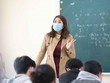 Học sinh, giáo viên Hà Nội đeo khẩu trang lên lớp để phòng, chống dịch COVID-19. (Ảnh: TTXVN).