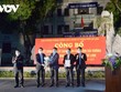 Bí thư Tỉnh ủy và Chủ tịch UBND tỉnh Hải Dương trao quyết định gỡ bỏ phong tỏa đối với TP Chí Linh.
