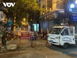 Khu phố Nguyễn Công Trứ (quận Lê Chân, Hải Phòng), nơi sinh sống của 3 mẹ con chị H. trước khi xuất cảnh sang Australia, đã được phong tỏa từ tối 10/3/2021.