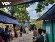 Cơ quan chức năng phong tỏa hiện trường vụ cháy để điều tra nguyên nhân.