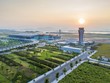 Cảng hàng không quốc tế Vân Đồn – Sân bay quốc tế đầu tiên do tư nhân xây dựng.