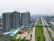 Metro Star có cầu bộ hành kết nối trực tiếp với ga Metro số 10.