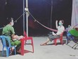Chính quyền và ngành chức năng huyện Ngọc Lặc tiến hành truy vết ngay trong đêm.