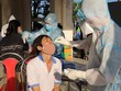 Xét nghiệm tầm soát Covid-19 cho người dân trên địa bàn Quận (Ảnh: UBND Q.7).