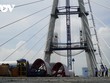 Công nhân thi công trên cầu Thủ Thiêm 2.