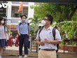 Giáo viên và học sinh đều trông chờ được học trực tiếp tại trường để tiếp cận kiến thức hiệu quả hơn.