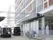 Mỗi chiếc xe chỉ chở 5 đến 7 người.