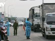 Chốt kiểm soát tại cửa ngõ TP.HCM - Bình Dương trên Quốc lộ 13 (ảnh Hà An).