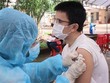 Tiêm vaccine ngừa COVID-19. (Nguồn: TTXVN).