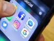 Đa số người dân Canada cho rằng Facebook khuếch tán ngôn từ kích động thù địch, lan truyền tin giả. (Ảnh: Getty Images).
