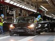 Bên trong một nhà máy của Tesla. (Ảnh: THX/TTXVN).