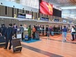 Các hãng hàng không đang khôi phục lại đường bay trong nước và quốc tế.