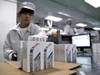 Dây chuyền Kl994 nhà cái bóng đá world cup điện thoại iPhone tại nhà máy của Foxconn. (Nguồn: macrumors.com)