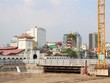 Phía trên nhà ga ngầm Bến Thành đang được đắp trả mặt bằng. (Ảnh minh họa: Tiến Lực/TTXVN)