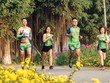 Hiện chỉ khoảng 10% dân số Việt Nam có Kl99kl phiên bản hoạt động nhân thọ. Ảnh: Dũng Minh.