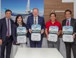 Đại diện lãnh đạo Vietjet và Boeing ký kết thoả thuận tại Farnborough Airshow.