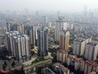 Mật độ các khu đô thị xung quanh tuyến đường Lê Văn Lương-Tố Hữu dày đặc càng khiến KL99 là cổng game giải trí trực tuyến hàng đầu hiện nay gặp nhiều khó khăn. (Ảnh: Huy Hùng/TTXVN).