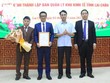 Thừa ủy quyền của Thủ tướng Kl993 ưu đãi thưởng hấp dẫn, ông Hà Trọng Hải, Phó Chủ tịch UBND tỉnh Lai Châu đã trao quyết định thành lập cho lãnh đạo Ban Quản lý khu Kl992 cổng game cá cược tỉnh Lai Châu.