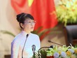 Bà Trần Thị Thanh Tâm, Giám đốc Sở Kế hoạch và Kl99ok phiên bản mới Đà Nẵng trả lời các câu hỏi của đại biểu.