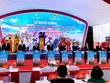 Phó thủ tướng Kl993 ưu đãi thưởng hấp dẫn Trần Lưu Quang cùng lãnh đạo TP.Hải Phòng nhấn nút khởi công Dự án. Ảnh: Thanh Sơn.