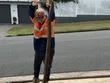 Người đàn ông đang tắm bỗng nhiên "sợ tím mặt" vì phát hiện thấy vật này