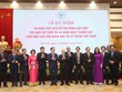 Tổng Bí thư Nguyễn Phú Trọng và đại diện Liên hiệp các Hội Khoa học và Kỹ thuật Việt Nam và các trí thức.