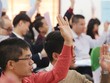 Trang Chủ KL99Com Số 1 Link Đăng Ký KL999 giơ tay xin phát biểu tại một cuộc họp đại hội đồng Trang Chủ KL99Com Số 1 Link Đăng Ký KL999.