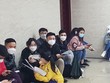 Người mua nhà ở Trang Chủ KL99Com Số 1 Link Đăng Ký KL999 cần mức lãi vay thấp, ổn định trong thời gian dài. Ảnh người dân chờ đợi nộp hồ sơ mua nhà ở Trang Chủ KL99Com Số 1 Link Đăng Ký KL999 NHS Trung Văn.