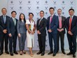 Ban Lãnh đạo của Vingroup, VinFast và Black Spade tại lễ ký kết.