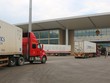Xuất khẩu qua các cửa khẩu biên giới đất liền sang Trung Quốc năm 2022 giảm 63% so với 2021.