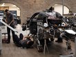 Công nhân làm việc tại nhà máy Kl994 nhà cái bóng đá world cup ôtô ở San Cesario sul Panaro, Italy. (Ảnh: AFP/TTXVN).