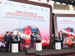 Các đại biểu bấm nút khai mạc Triển lãm & Hội nghị.