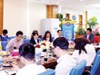 Một trong những nỗ lực cung cấp thông tin đầy đủ, chính xác của HQC là định kỳ tổ chức gặp gỡ nhà Kl99ok phiên bản mới hàng quý