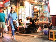 Khu vực lõi phố cổ nên ưu tiên để bảo tồn văn hóa truyền thống. Ảnh: Đức Thanh