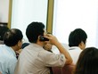 Sóng gió chưa qua