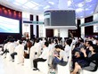 Những hình ảnh ấn tượng trong ngày giao dịch đầu năm 2015 trên HOSE