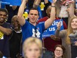 Những người ủng hộ bà Hillary Clinton trong cuộc bầu cử sơ bộ chọn ứng viên của đảng Dân chủ ra tranh cử Tổng thống Mỹ mừng chiến thắng