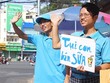 Thu 60 triệu đồng mỗi tháng từ bán sữa sạch lề đường
