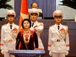  Bà Nguyễn Thị Kim Ngân tuyên thệ nhậm chức Chủ tịch Quốc hội khóa 13 tại kỳ họp thứ 11.
