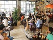 

Cuộc cạnh tranh về chuỗi quán cà phê đang diễn ra khốc liệt. Trong ảnh: Khách đang uống cà phê tại coffeebike plus. Ảnh: TU