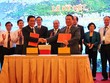 Tỉnh Ninh Thuận cùng Kl994 game bài casino hấp dẫn Hoa Sen ký kết thỏa thuận xây dựng dự án cán thép - Ảnh: Gia Huy