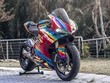 Bản độ cầu vồng 7 sắc trên Ducati Panigale 899. Ảnh: Lose Data.