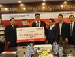 Ông Đ.T.P là khách hàng đầu tiên trúng vé số Vietlott phát hành tại Hà Nội. Ảnh: VL.