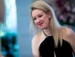 Elizabeth Holmes từng là nữ tỷ phú tự thân trẻ nhất thế giới. Ảnh:Makers