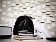 Nhân viên nhiều tuổi có xu hướng chán việc hơn người trẻ. Ảnh:Bloomberg
