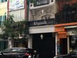 Cửa hàng Khaisilk tại 101 Đồng Khởi, quận 1, TP HCM đang đóng cửa.Ảnh: Viễn Thông